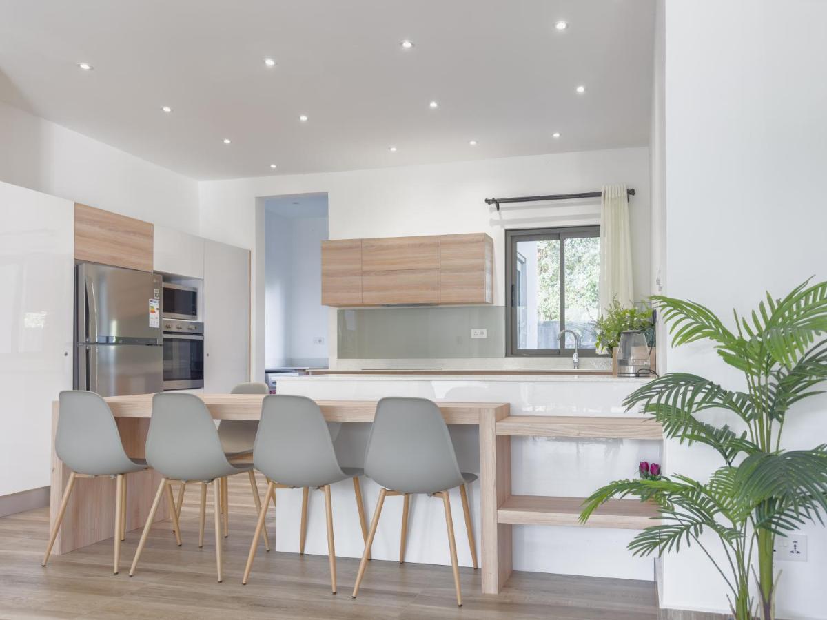 Residence Coastal View - Privilege Appartement In The Heart Of Grand-Baie Luaran gambar